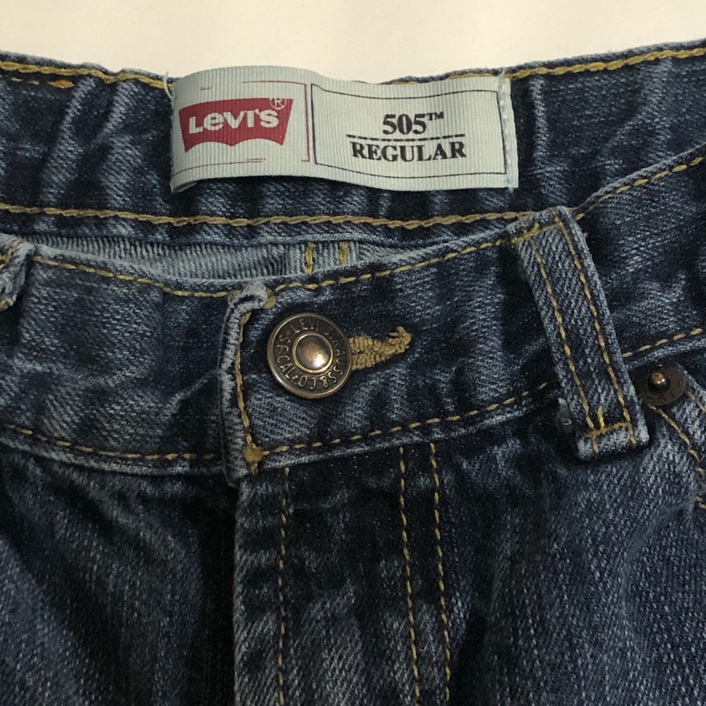 Boys Levi’s 505 Jeans - Picture 6 of 7